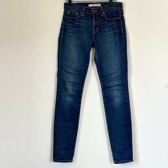 J Brand Skinny Leg Jeans in Dark Vintage - Size: 27 - Picture 2 of 7